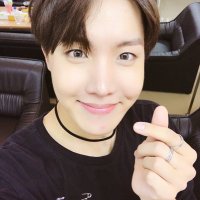 dont follow this account read bio (@l0vey0urselfbts) 's Twitter Profile