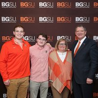 Sandra B. Earle (@sandyearlebg) 's Twitter Profile