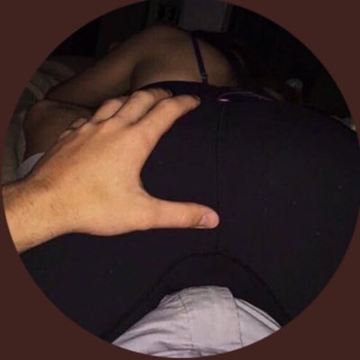 ليدي🖤🖤..