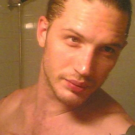 debzneo's profile picture. 