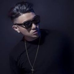 WUitt2uKhjjsKzs's profile picture. 