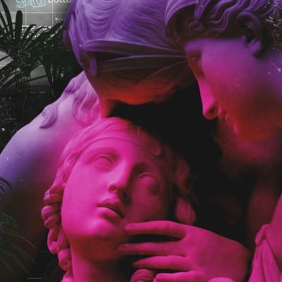 analogcrystal11's profile picture. 