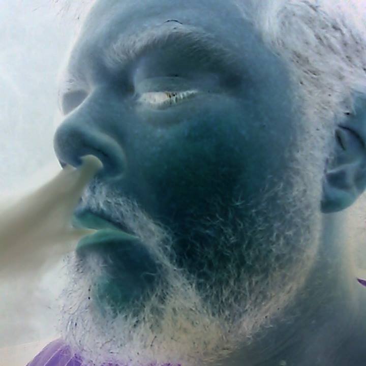 red69245's profile picture. just big funny guy playing games on twitch