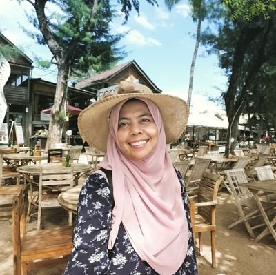 ItsMeAzita Profile Picture