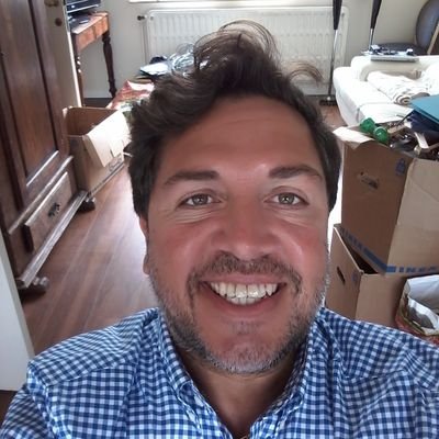 philippe_medri's profile picture. Antiquaire - Institut Paul Hankar, Bruxelles - Sciences politiques @UCLouvain_be