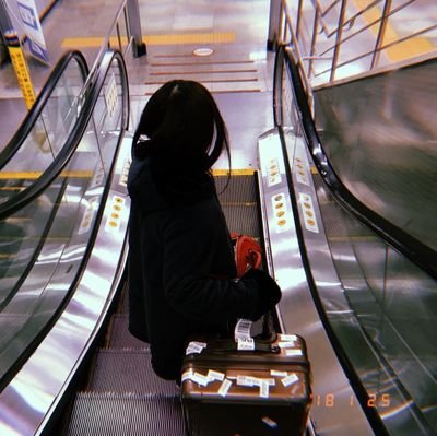 8995_k's profile picture. 