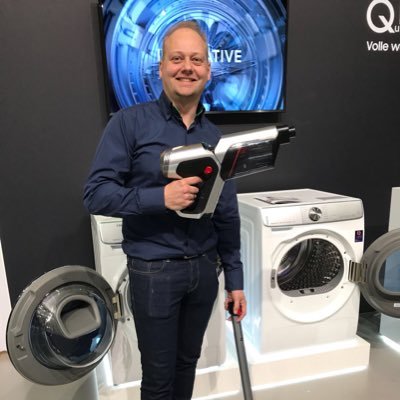 Eigenaar elektrowinkel in Bunschoten. Onder de EP formule. Kernwoorden Service Installatie Reparatie https://t.co/Se0L0hnghQ