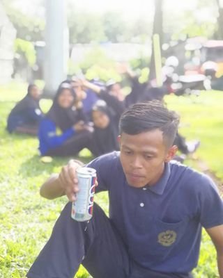 aliali99914017's profile picture. 17 y/o