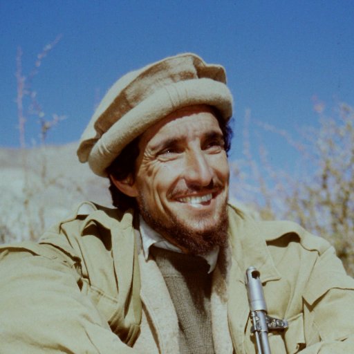 stomacoinfuga's profile picture. In questo mondo di schiavi4.0 io sono un liberto: col sudore e con l'ingegno mi sono conquistato la libertà.