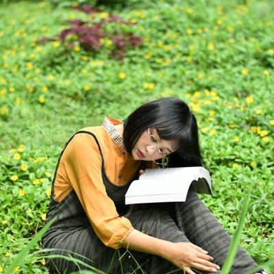 MaulaAzzah's profile picture. Suka keliru lebih banyak mau🌸✨