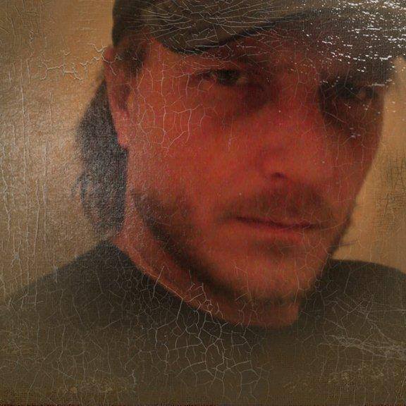 AlnHlnd111's profile picture. 