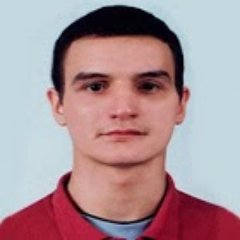 Поневіряюся по світу і шукаю істину життя, від цього і самотній ...