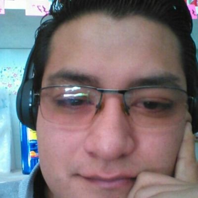 me gusta toda la musica me gusta el futbol pero no lo practico le voy al mejor equipo de méxico el equipo que hace feliz a una nació son las Águilas de América