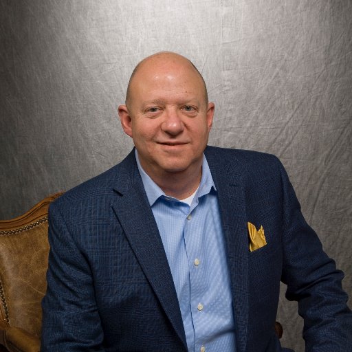 RussellAtVerso's profile picture. Principal at Verso Strategies