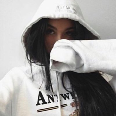 Shine bright like a diamond.. @XANAXARCHY is mine.❤️ #ParodyAccount