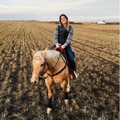 New to this whole Twitter thing ✌🏼 Future vet
