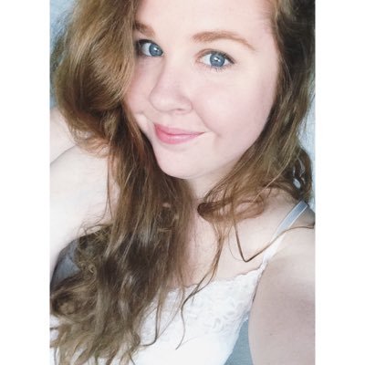 lindsaylikewhoa's profile picture. Laughter. Music. Sunsets. Sarcasm.