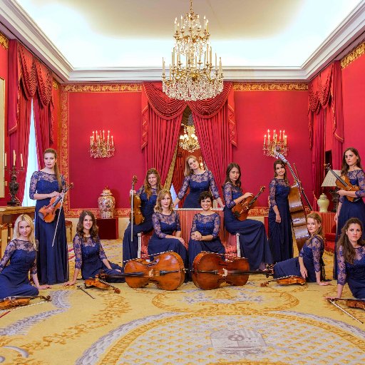 Grupo formado por mujeres de gran talento musical con un amplio repertorio que abarca desde el barroco hasta nuestros días