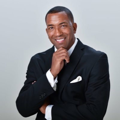 I tweet about Entrepreneurship, Business & Finance, Sports, Entertainment, Government, Politics and other cool stuff. My views are my own.