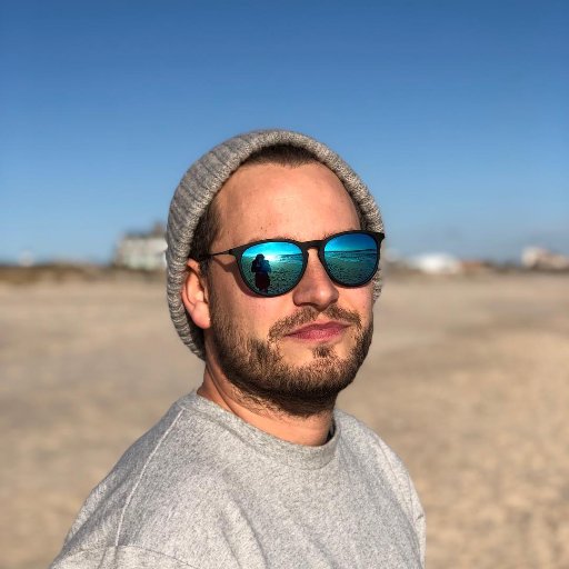 wilweiss's profile picture. Wil with one L