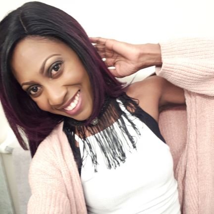 FaniaFfrench's profile picture. Luxury Makeup and Skincare Line with a focus on auto skin renewal.