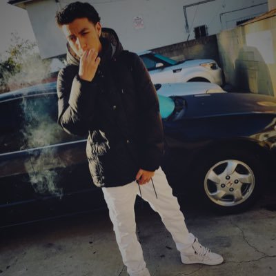 PresidentChri5's profile picture. Instagram:@GoGlowTito