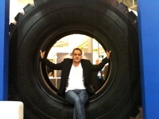 simoali's profile picture. SPARE PARTS, ACCESSORIES, TIRES