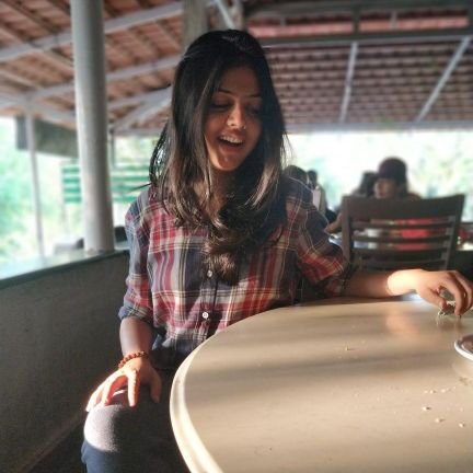 Pankhuree2's profile picture. An artist ! A devotee ! A yogini ! All I want to be ..and yet no one !!