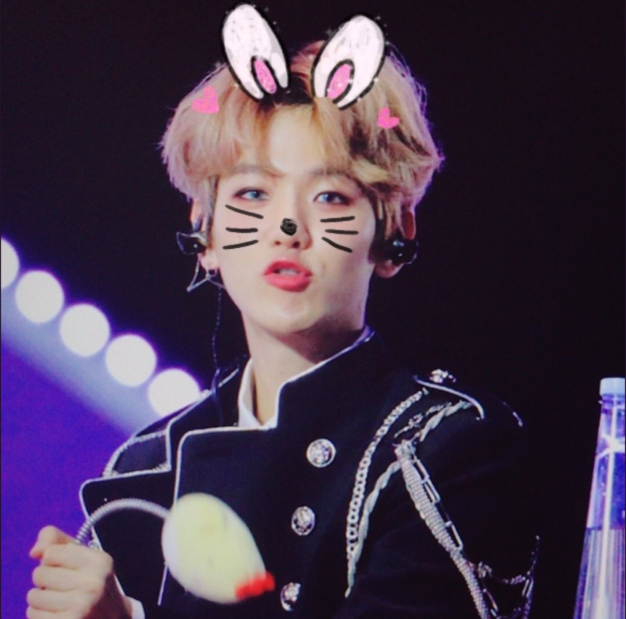 baekiing's profile picture. ▪แอคสำหรับซื้อของ-ขายขาย▪ซื้อทุกอย่างเกี่ยวกับแบคฮยอน▪ส่งของจริงไวใจได้ 100%▪