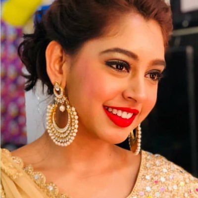 Princessniti_FP's profile picture. live, love, laugh! !♡♡ also on instagram: niti_taylor_fp