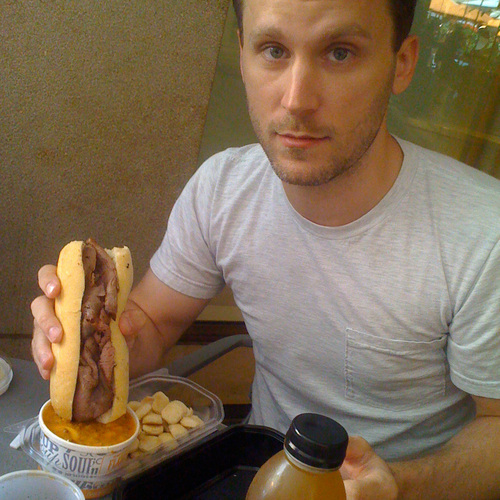 eatjasonslunch's profile picture. 