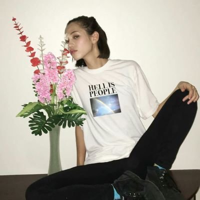 Kiko Mizuhara Unofficial Twitter |
The real one @kikoxxx |
Instagram: @i_am_kiko | by: KM