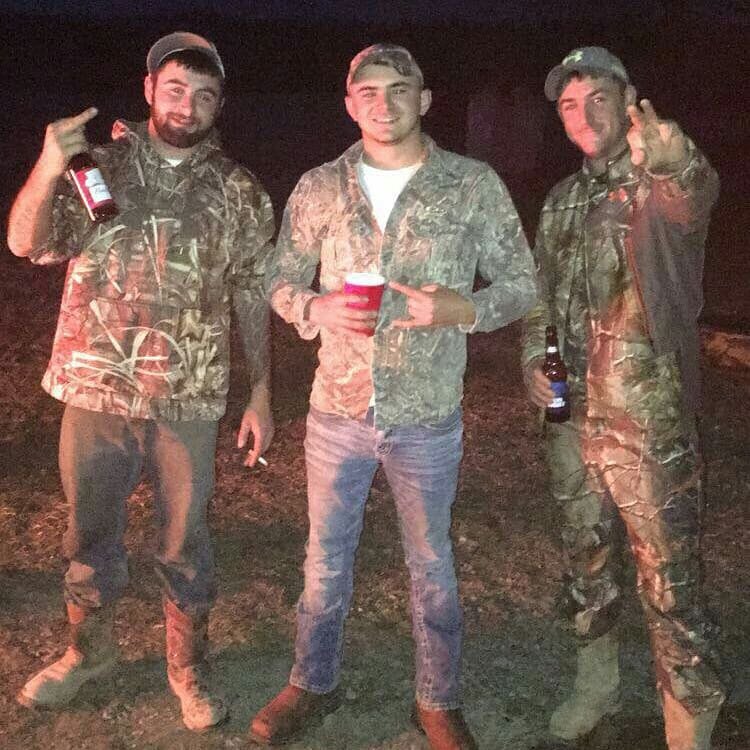 boyles_n's profile picture. Bridge stone metalpha USA employed 
Sc:noahbo20
Clarksville tn