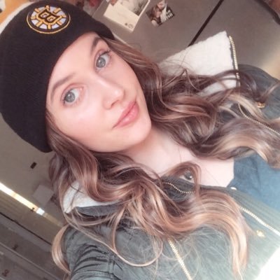 miranda_lovett's profile picture. ♈️⊙♌️☾♑️Asc ◦ INFP ◦ Lifepath 11