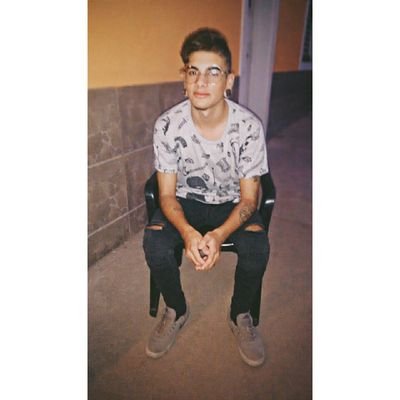 amo hacer tatuajes ✒
17 Years Old
ROTTBOyz 👑😈