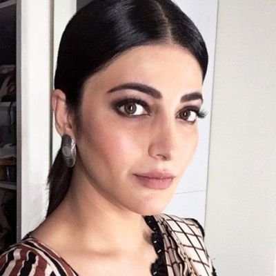 INDIAN🇮🇳 believe in traditional system proud to be a Tamizhan and old system way of living @shrutihaasan fan Want serious political change