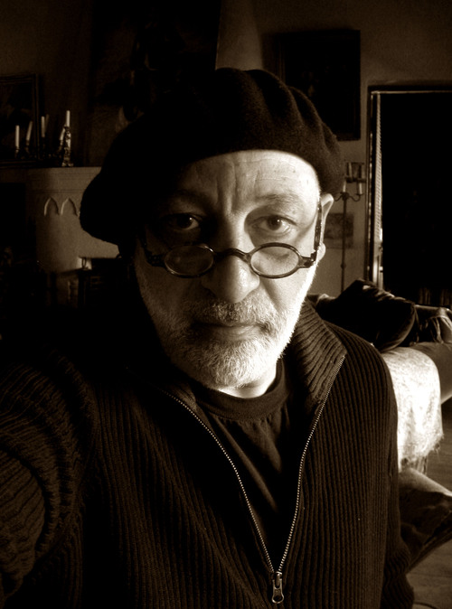 3 x dual citizen US/Canada/UK Filmmaker, Writer, Songwriter, Photographer, Voice Over actor SAG-AFTRA &. Blogger