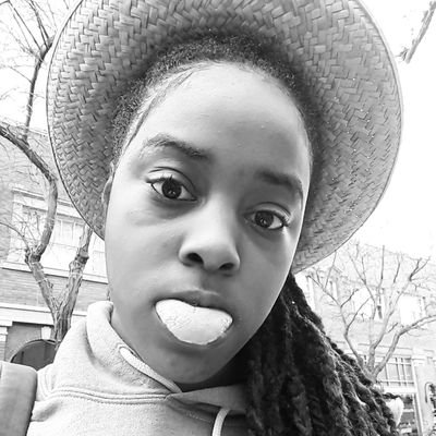 missashleykoala's profile picture. a 20 years that enjoys life