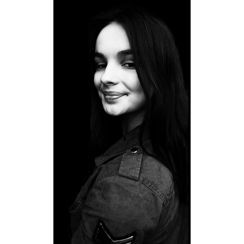 Aggatou's profile picture. 16 yo
French 
basket Ball 
swimming