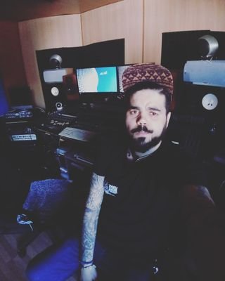 gold_sad's profile picture. Vegan 🌱 / West Africa ( Canary Islands🌴🌴 ) / Ig: NauciGold🎆