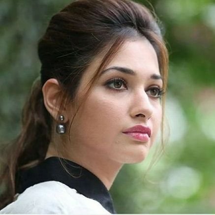 Profile_no_1's profile picture. शेर का शिकार🌶️और मेरी पीठ पर वार🌶️सोच-समझ कर करना🌶️ये रिस्क🌶️तुम्हारी ज़िन्दगी तबाह कर सकता है🌶️जय हिन्द🌶️वन्दे मातरम्🌶️101% फॉलोबैक And.. आल द बेस्ट..!