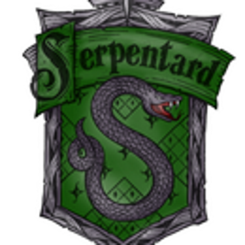 Sympa j'adore faire de nouvelles rencontre je suis  sociable et surtout potter head  la meilleure des 4 maisons serpentard 🐍🐍