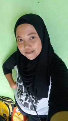 RahmaFairuz2's profile picture. 