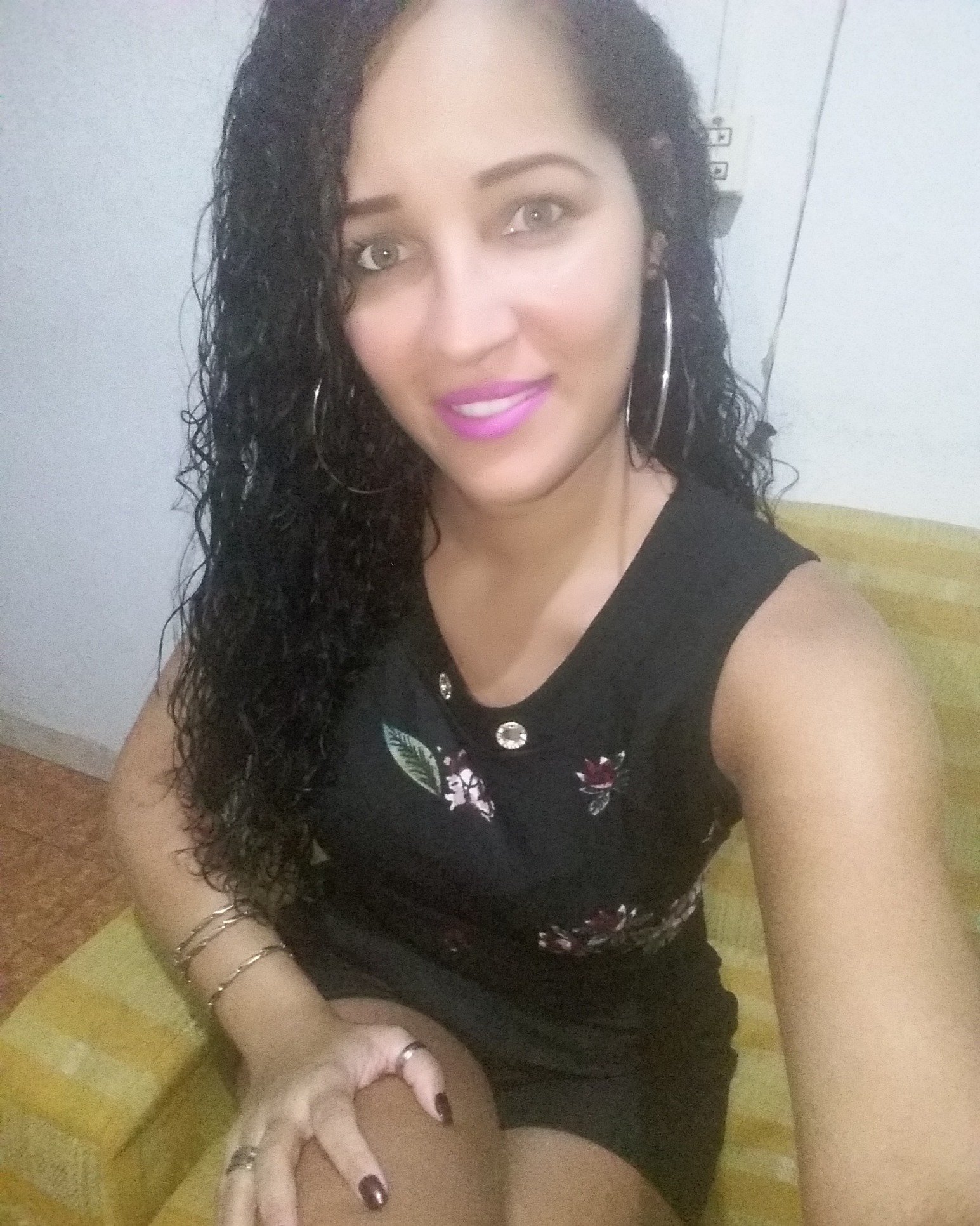 Flavinha_NG's profile picture. O tempo passa rápido....Então aproveite cada abraço, cada sorriso...
Quando sou boa sou Boa mas quando sou má Sou melhor ainda!!!