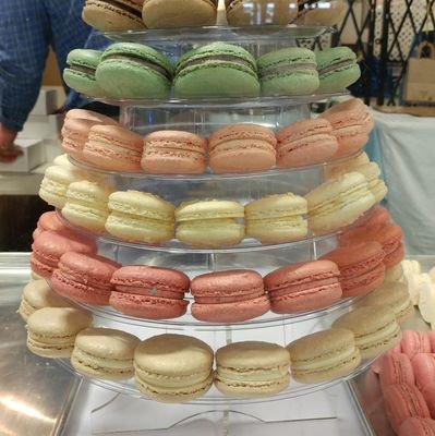 From french macarons to cakes, muffins to cookies, the highest level of homemade perfection can be found right here... https://t.co/HDnY9uujjc