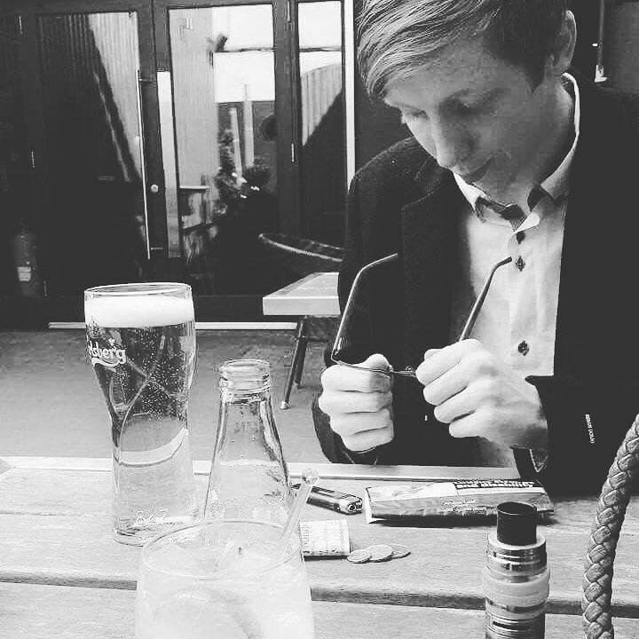 LavoStyle's profile picture. Just a casual gamer
1 sol master