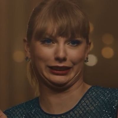 mariexanely's profile picture. insert some deep, meaningful metaphor caption here