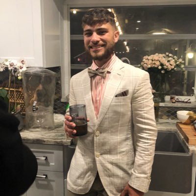 robrodriguez7's profile picture. 