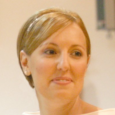 Olga_G_G's profile picture. Periodista,especializada en rotos y descosidos.Ahora comunicando sobre @UAHes.Como el pasado es historia y el futuro,un misterio,vivo el presente como un regalo