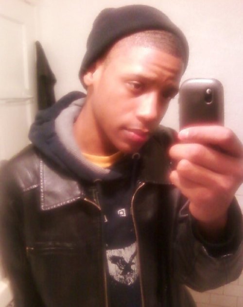 GKidR3tr0's profile picture. Imma Jerker From Cleveland Ohio. My crew is called ThemGraVatron$ENT and we go HARD. Anything else yu wanna know, hit me up